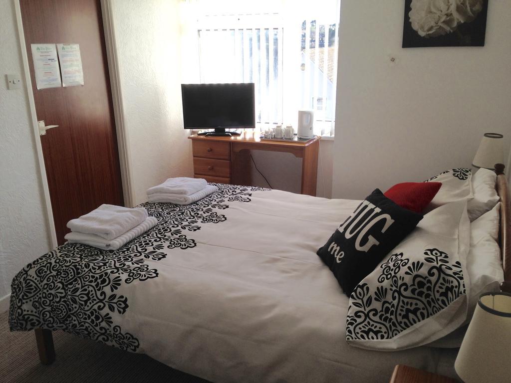 The Pines Guest house 3*